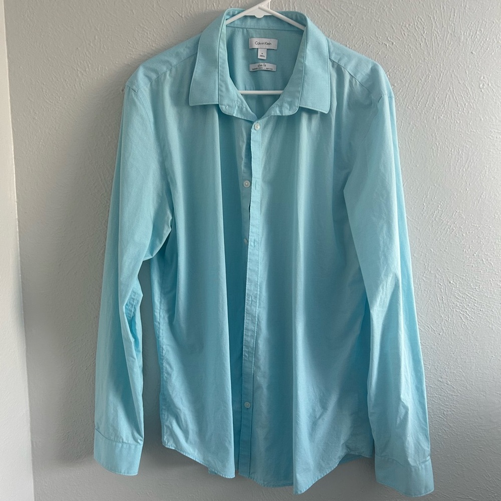 Calvin Klein Button Up